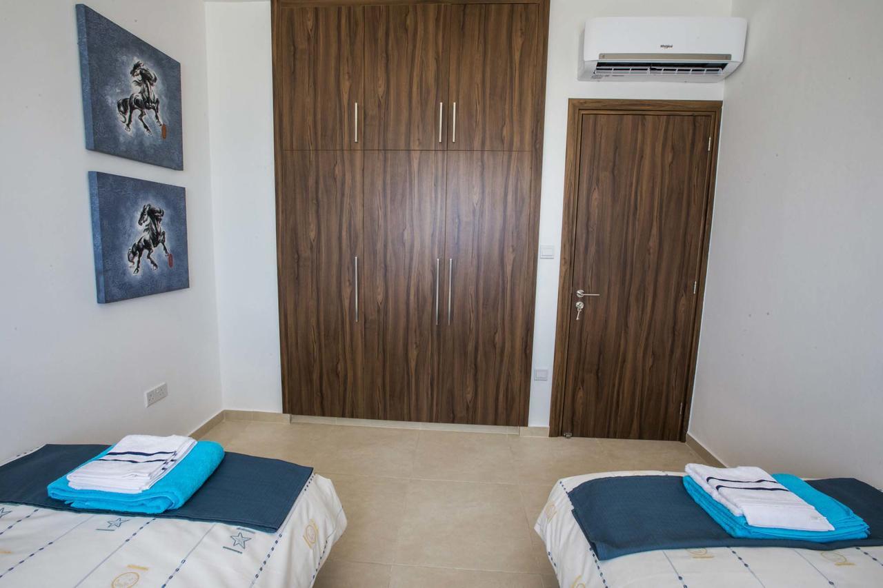Olivia Villa 63 Paphos ภายนอก รูปภาพ