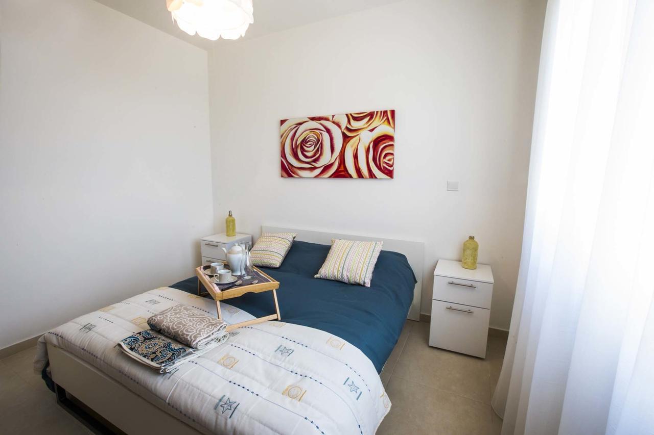 Olivia Villa 63 Paphos ภายนอก รูปภาพ