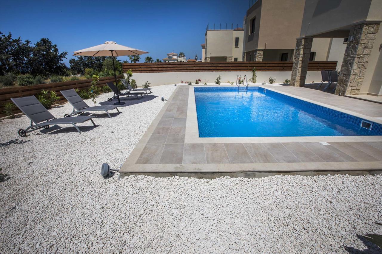 Olivia Villa 63 Paphos ภายนอก รูปภาพ