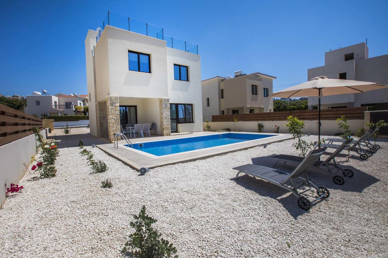 Olivia Villa 63 Paphos ภายนอก รูปภาพ