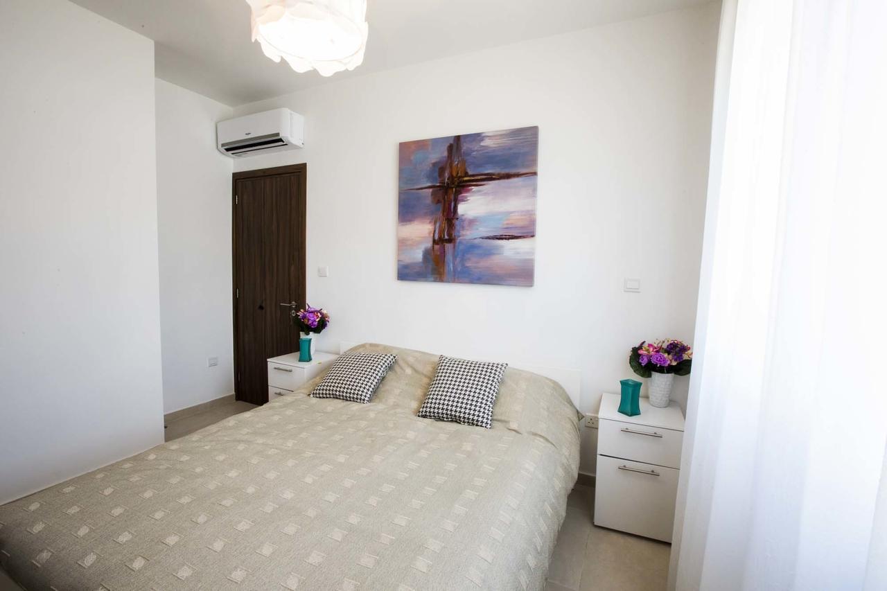 Olivia Villa 63 Paphos ภายนอก รูปภาพ