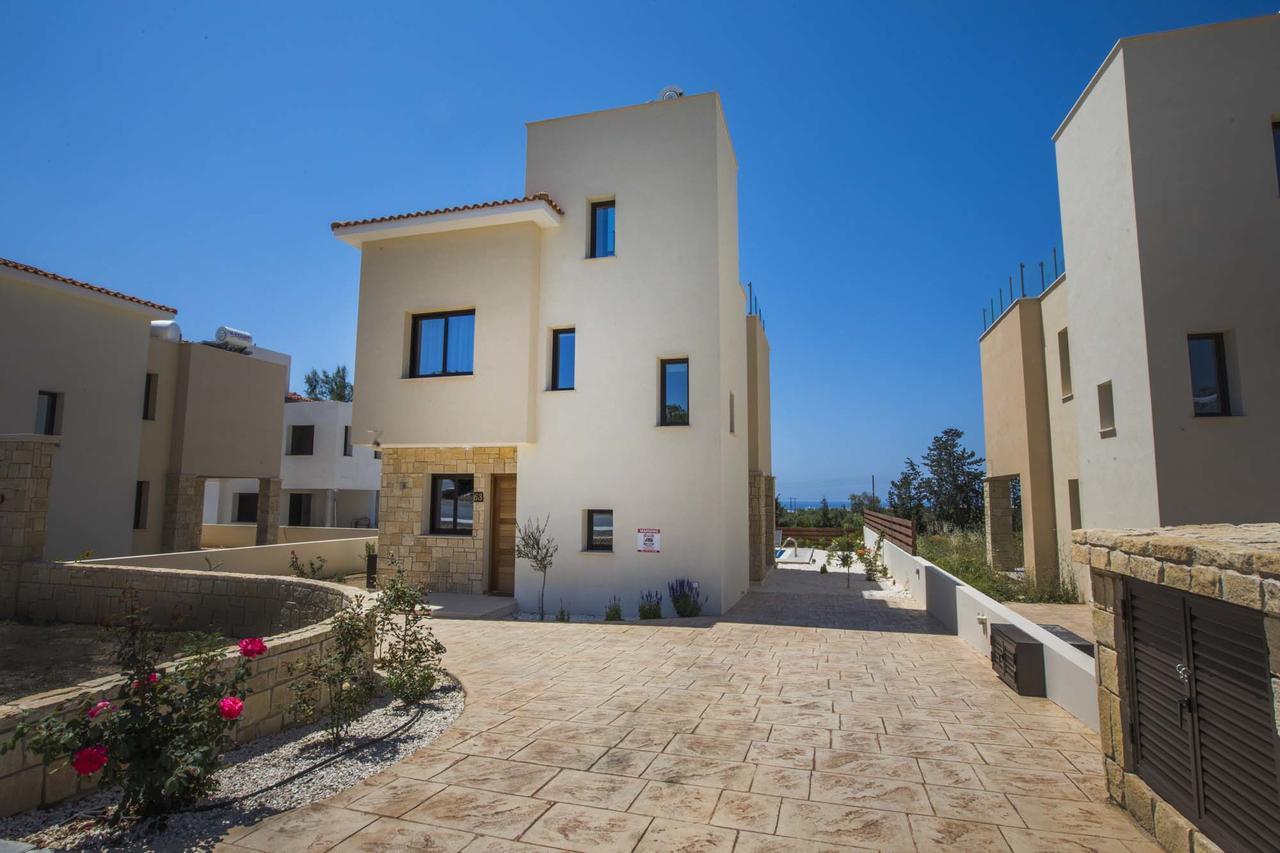Olivia Villa 63 Paphos ภายนอก รูปภาพ