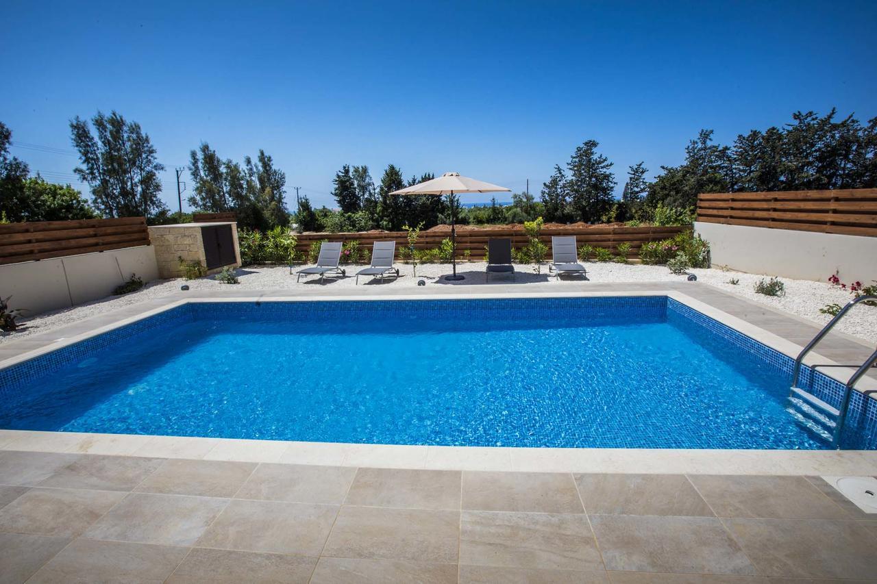 Olivia Villa 63 Paphos ภายนอก รูปภาพ