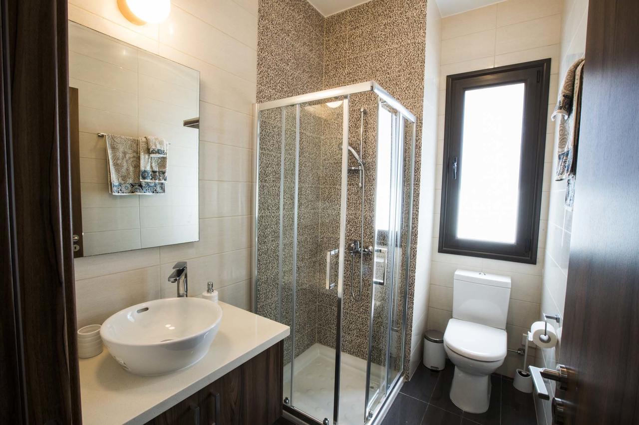 Olivia Villa 63 Paphos ภายนอก รูปภาพ