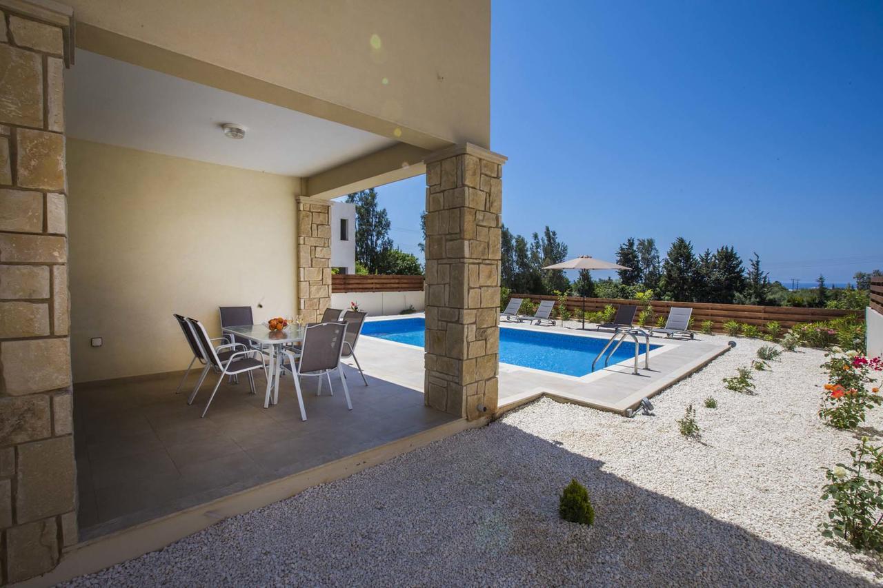 Olivia Villa 63 Paphos ภายนอก รูปภาพ